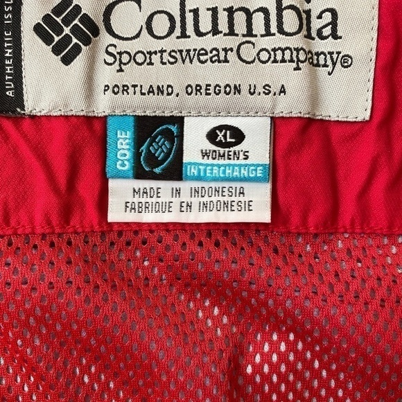 Columbia Sportswear Lady’s XL Fall Red/Grey Activewear Jacket, Gently Used - Picture 4 of 9